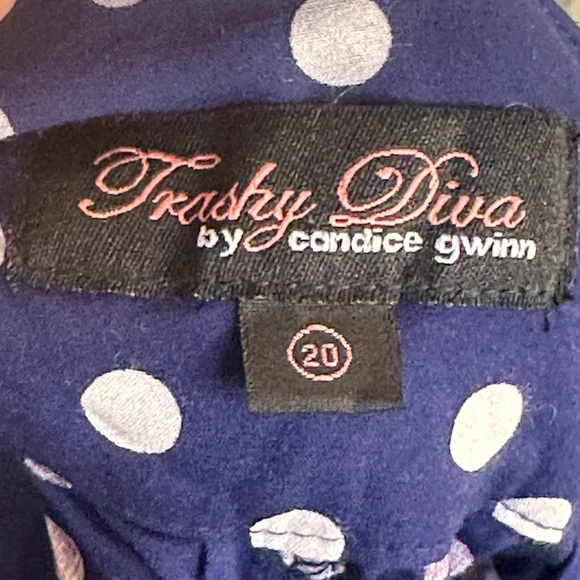 Trashy Diva by Candice Gwynn Blue & White Polka Dot High Waist Retro Shorts, 20 - Picture 3 of 7